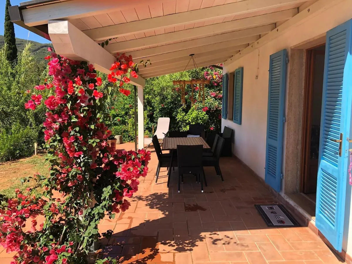 Case Dei Limoni Sul Mare Capoliveri  Holiday home