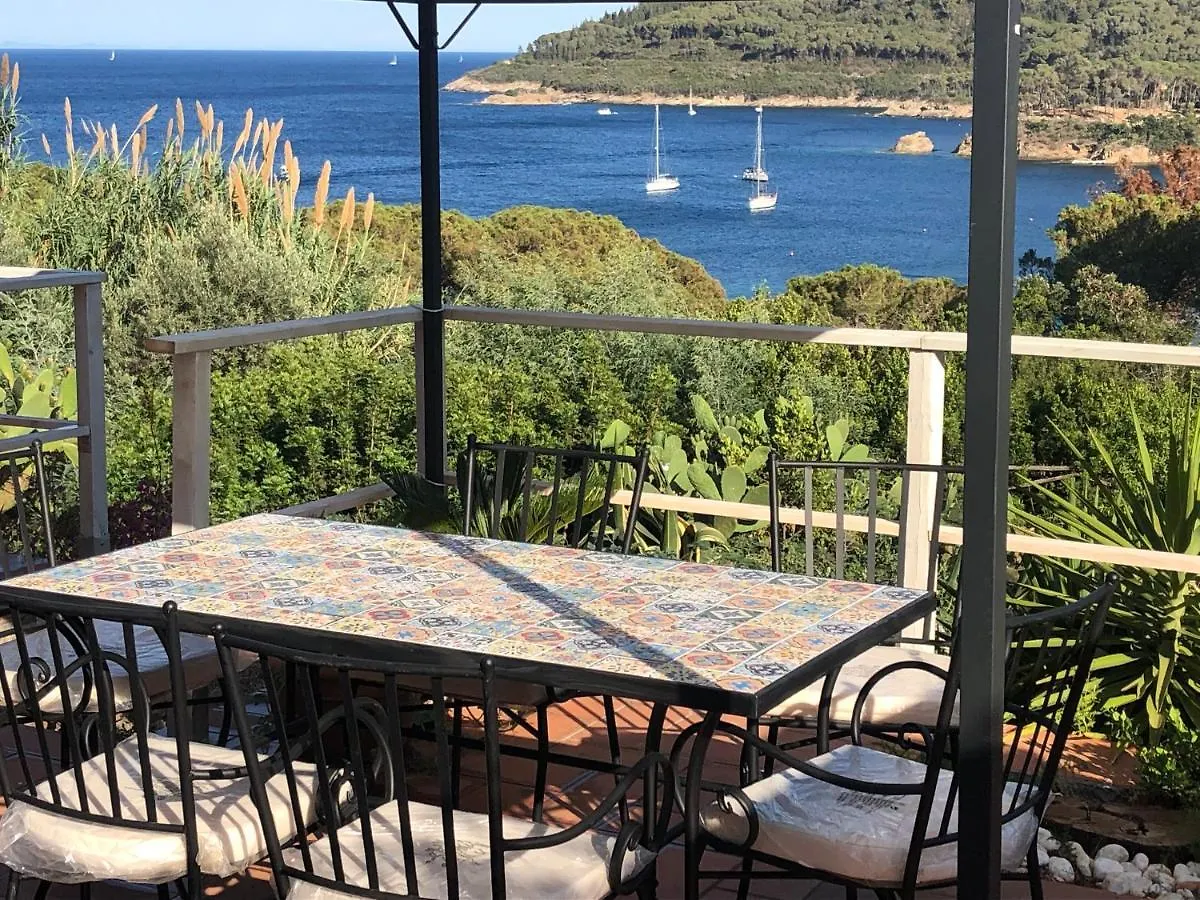 Case Dei Limoni Sul Mare Capoliveri  Italy